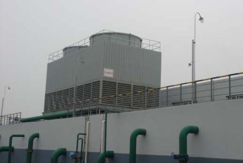 閉式冷卻塔的服務(wù)現(xiàn)場(chǎng)